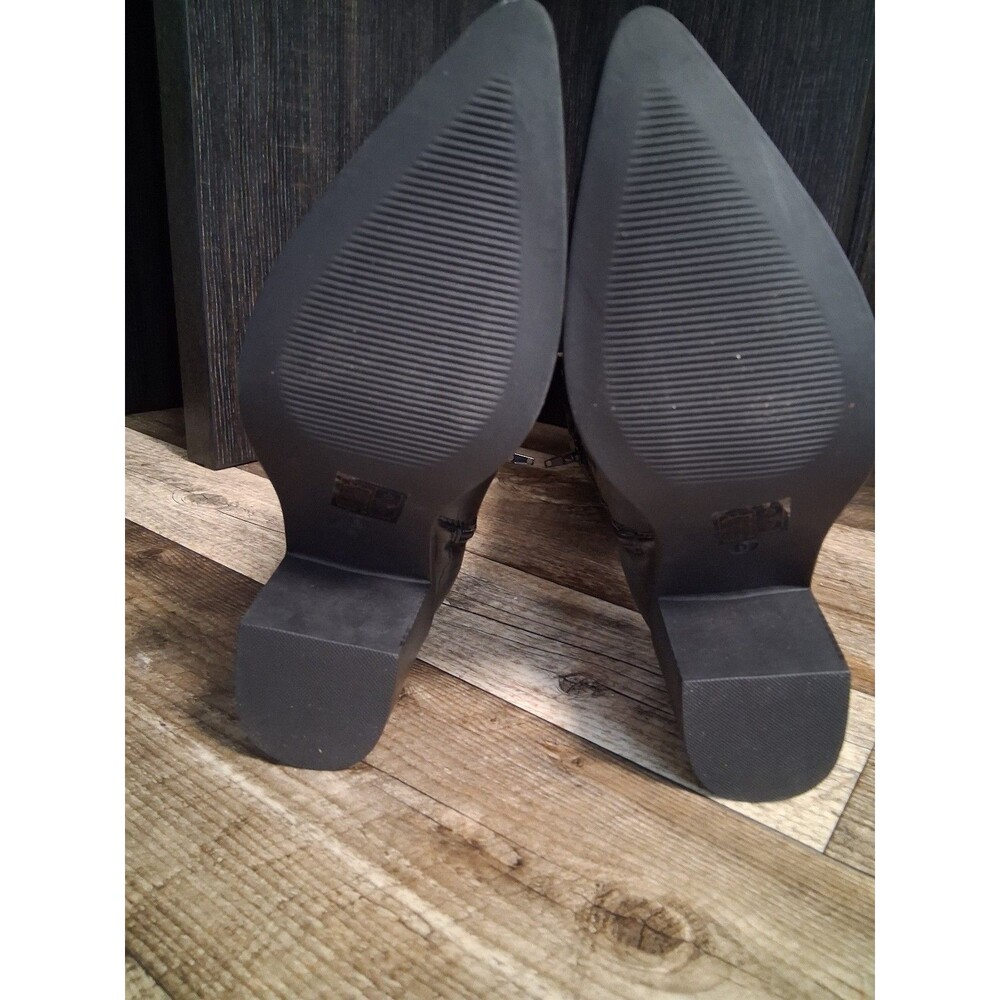 NEW! Journee Therese Black Croc Textured Knee-High Boots, Size 9 - Picture 7 of 10